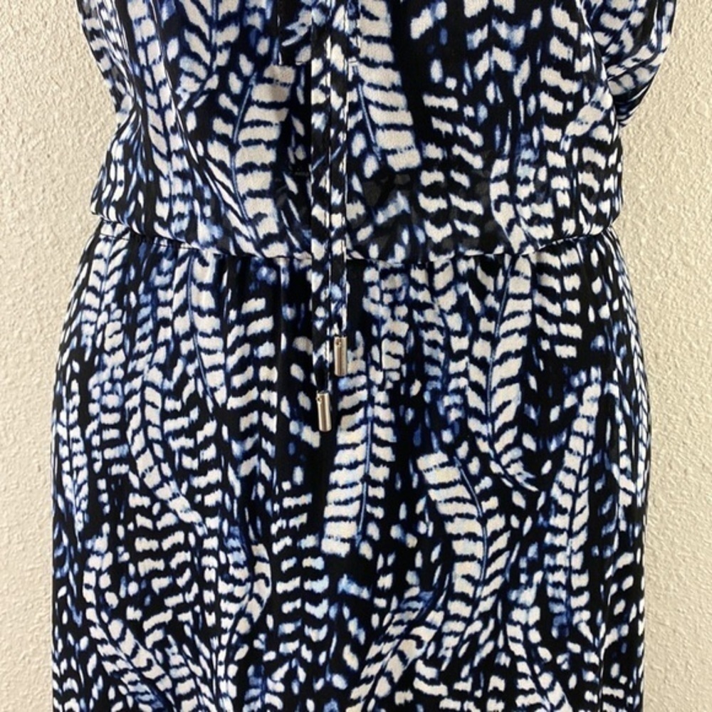 White House Black Market Feather Print Maxi Dress Small S WW17 - Picture 10 of 14